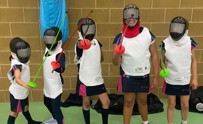 Latest News » Year 5/6 Pupils Attend Fencing Session